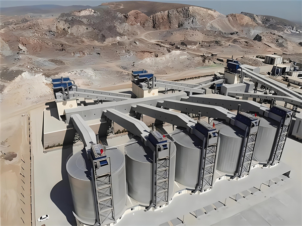 江岸水泥钢板仓