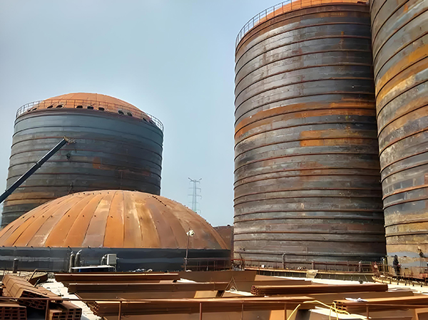 江岸焦粉钢板仓